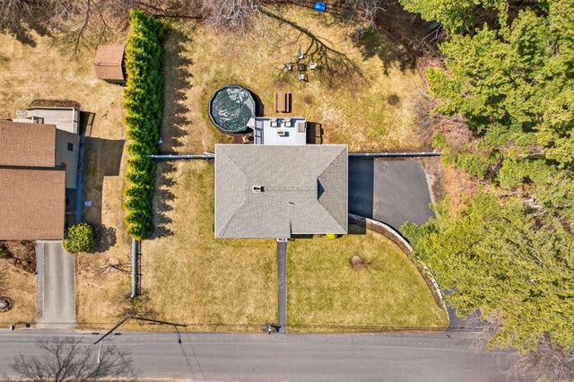 9 Dawson Avenue, Salem, NH 03079