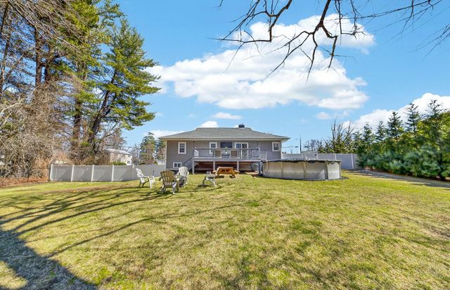 9 Dawson Avenue, Salem, NH 03079