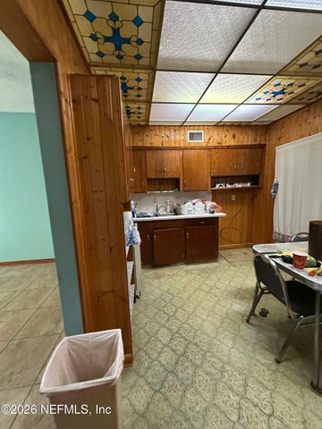 10242 HAVERFORD Road, Jacksonville, FL 32218