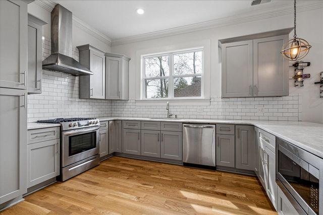 2049 FELIX AVE, Memphis, TN 38104