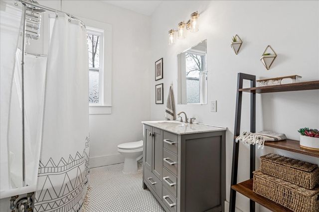 2049 FELIX AVE, Memphis, TN 38104