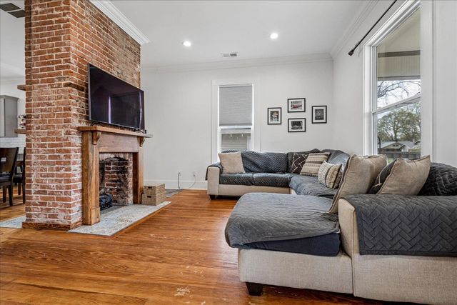 2049 FELIX AVE, Memphis, TN 38104