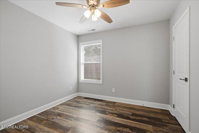 7727 Bell Stanley Rd, Powell, TN 37849