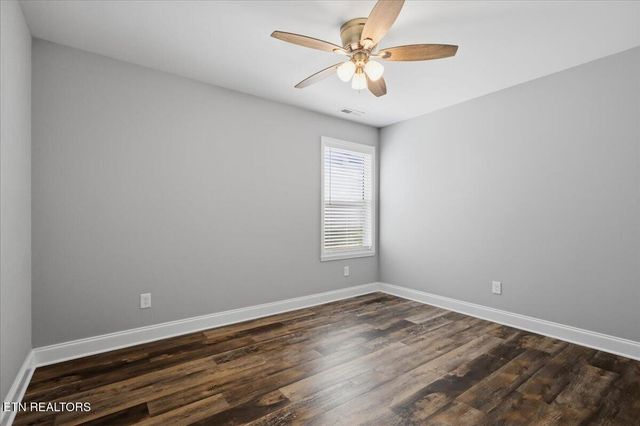 7727 Bell Stanley Rd, Powell, TN 37849