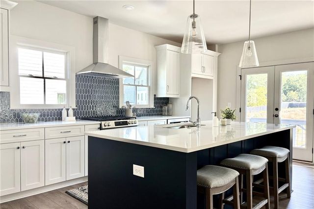 3319 Stillwood Lane, Hapeville, GA 30354