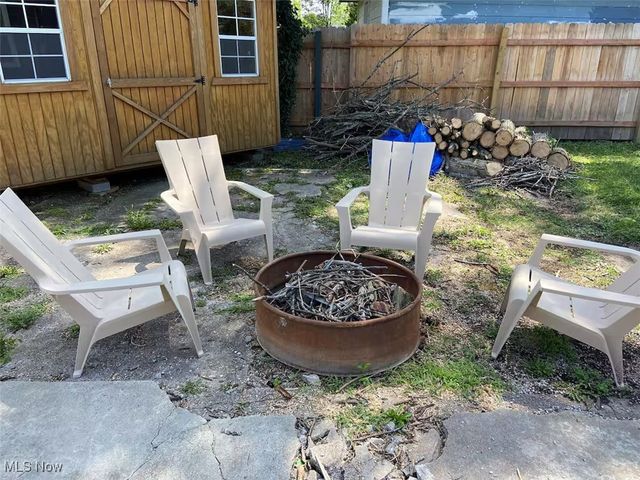 515 S Broadway, Geneva, OH 44041