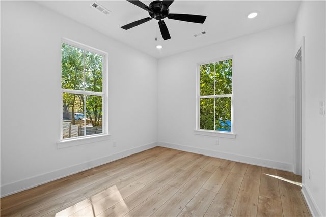 588 Willow Avenue 2, Fayetteville, AR 72701