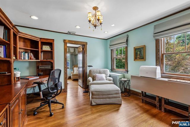 86 Walthery Avenue, Ridgewood, NJ 07450