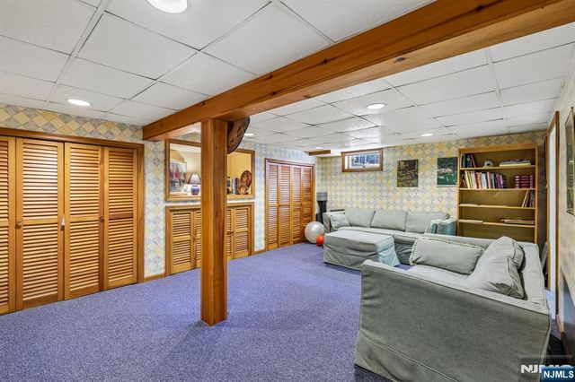 86 Walthery Avenue, Ridgewood, NJ 07450