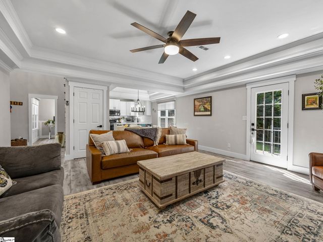 24 Old House Lane, Spartanburg, SC 29302