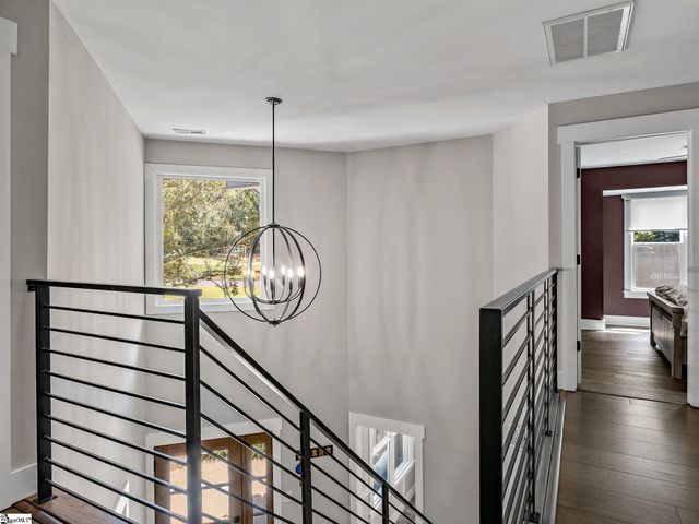 24 Old House Lane, Spartanburg, SC 29302