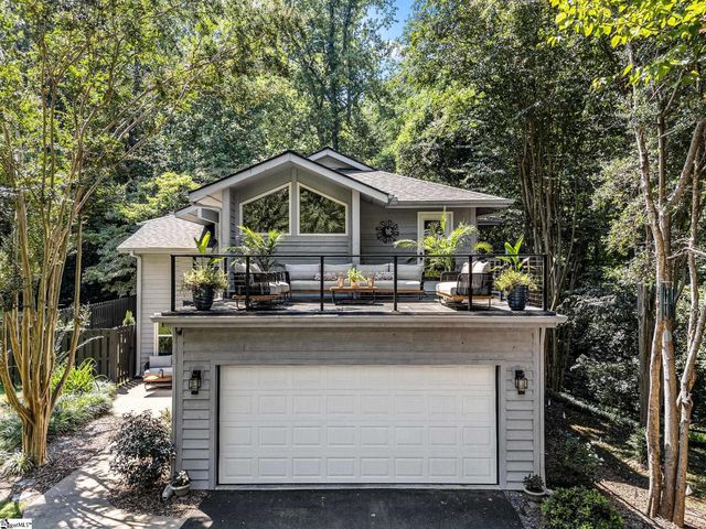 24 Old House Lane, Spartanburg, SC 29302