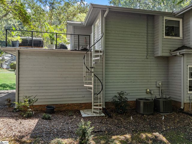 24 Old House Lane, Spartanburg, SC 29302