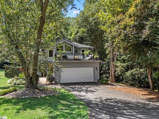 24 Old House Lane, Spartanburg, SC 29302