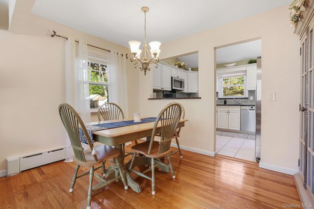 21 Arlene Court, Pearl River, NY 10965