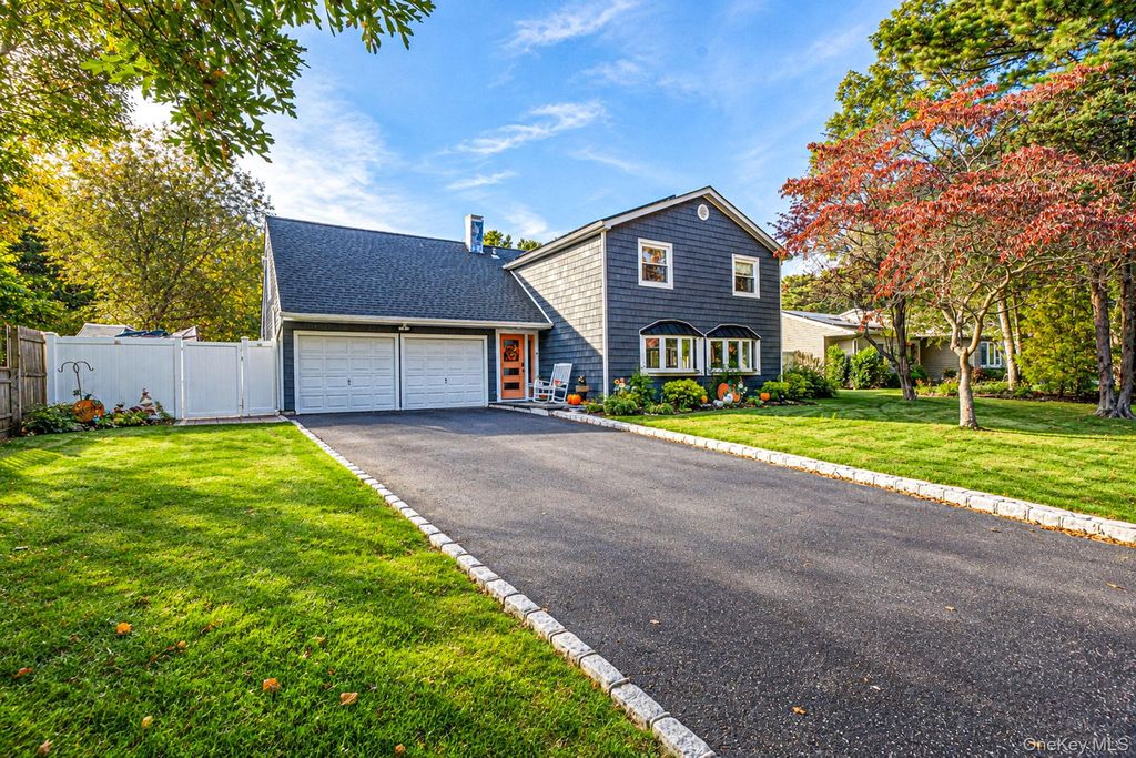 76 Corbin Avenue, Patchogue, NY 11772 — photo 2