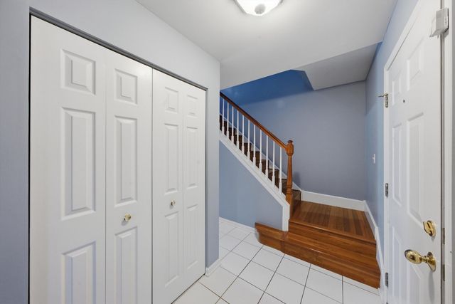 73 Fieldstone Drive, Lake Villa, IL 60046