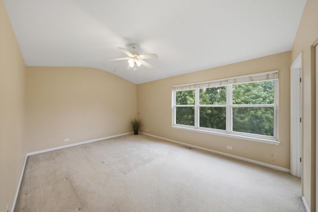 73 Fieldstone Drive, Lake Villa, IL 60046