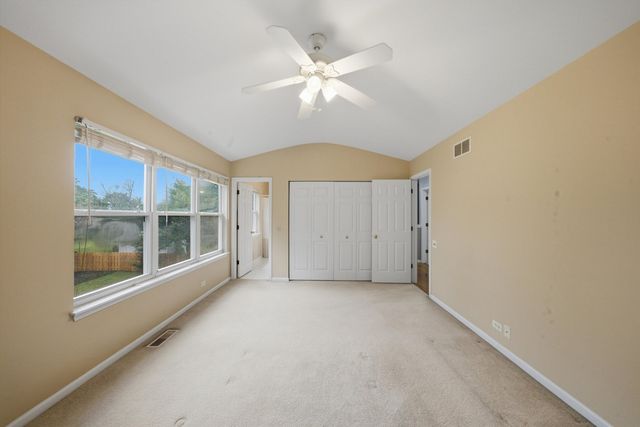 73 Fieldstone Drive, Lake Villa, IL 60046