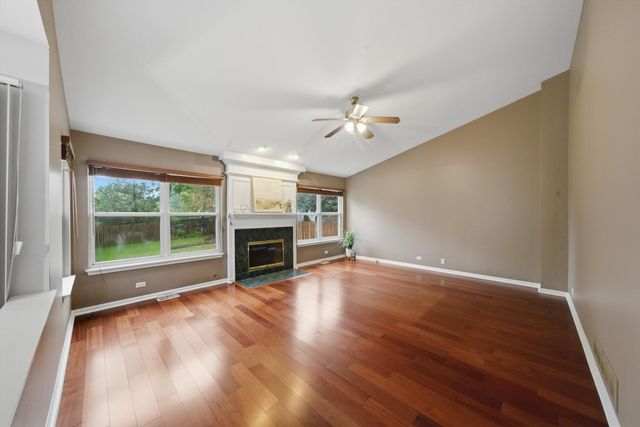 73 Fieldstone Drive, Lake Villa, IL 60046