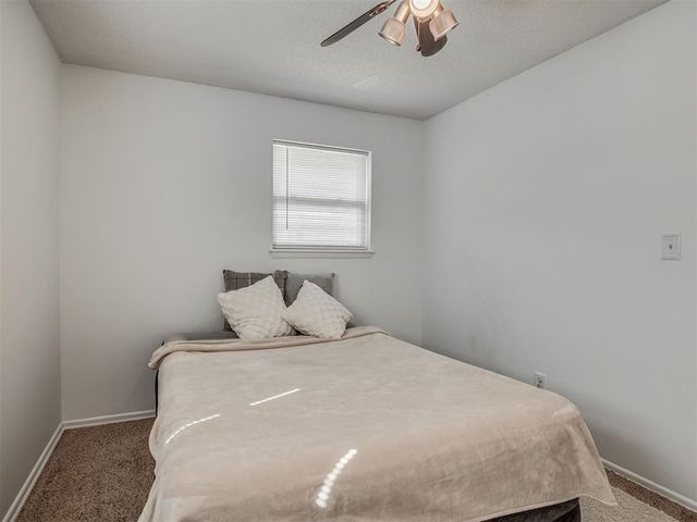 1001 N Norman Avenue, Moore, OK 73160