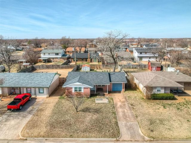 1001 N Norman Avenue, Moore, OK 73160