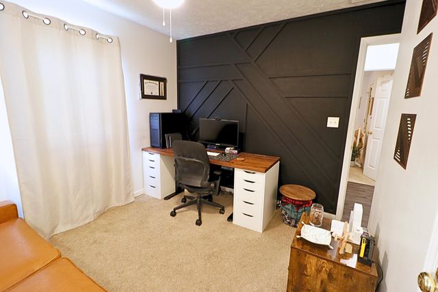 1402 Shining Armor Lane, West Lafayette, IN 47906