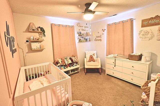 1402 Shining Armor Lane, West Lafayette, IN 47906