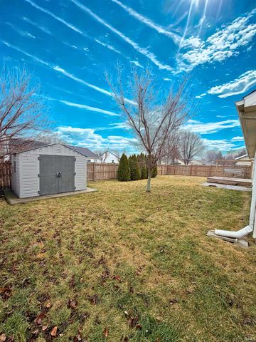 1402 Shining Armor Lane, West Lafayette, IN 47906