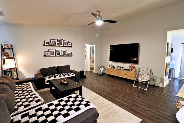 1402 Shining Armor Lane, West Lafayette, IN 47906