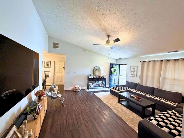 1402 Shining Armor Lane, West Lafayette, IN 47906