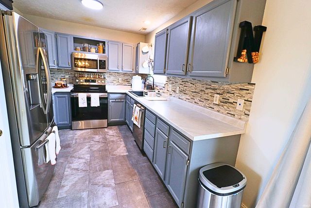 1402 Shining Armor Lane, West Lafayette, IN 47906