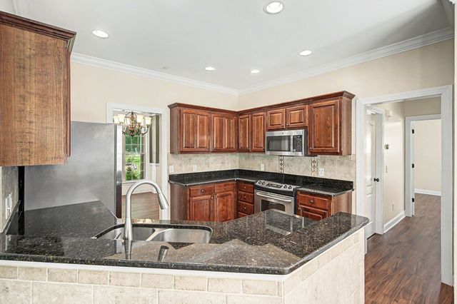 2372 Pleasant View Rd, Pleasant View, TN 37146