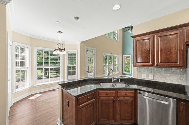 2372 Pleasant View Rd, Pleasant View, TN 37146
