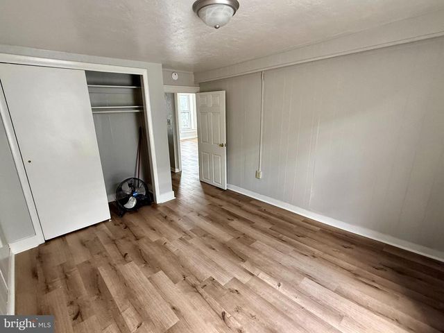 23 S CARLISLE ST #201, Greencastle, PA 17225