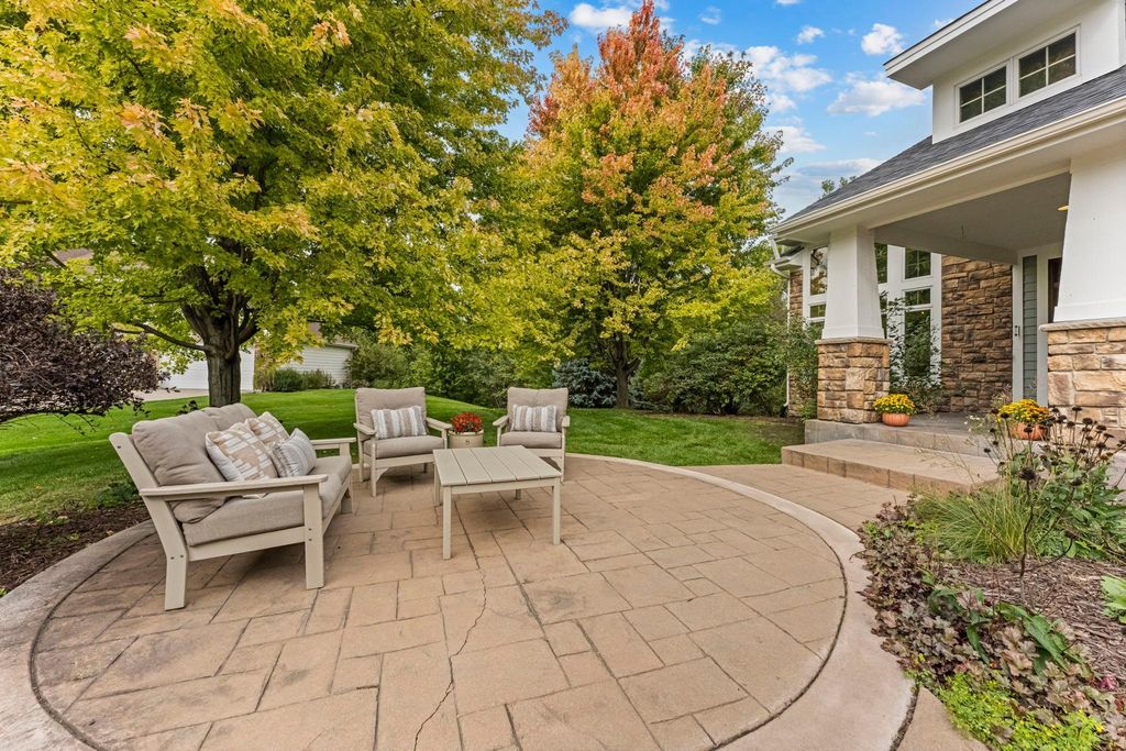 21761 Pine Tree Circle, Lakeville, MN 55044 — photo 3