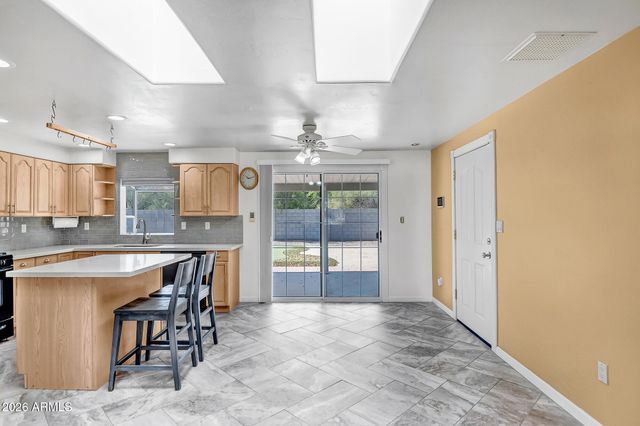 1639 W WOOD Drive, Phoenix, AZ 85029