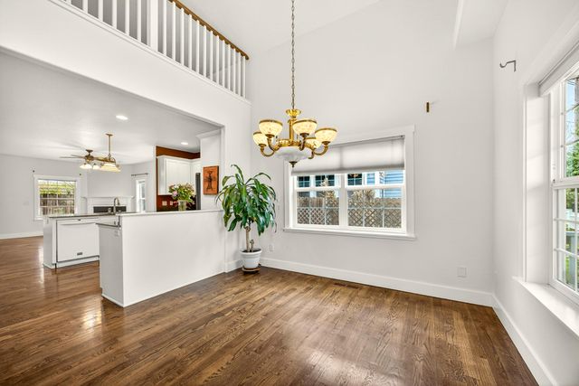 620 E D Street, Jacksonville, OR 97530