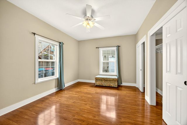 620 E D Street, Jacksonville, OR 97530