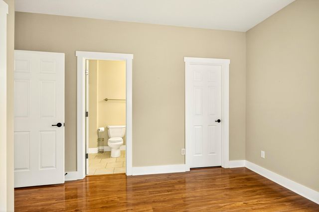 620 E D Street, Jacksonville, OR 97530