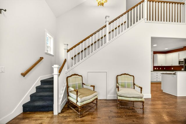 620 E D Street, Jacksonville, OR 97530