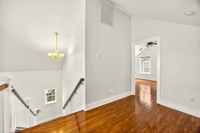 620 E D Street, Jacksonville, OR 97530