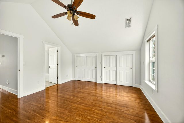 620 E D Street, Jacksonville, OR 97530