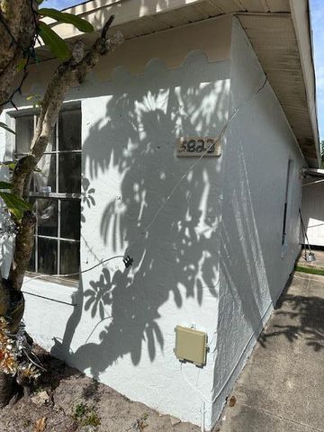 5823 S 37th Court, Greenacres, FL 33463