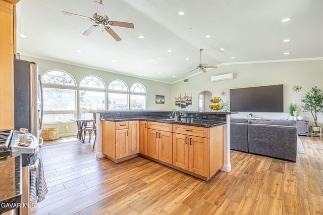 4755 Quartz Hill Road, Quartz Hill, CA 93536