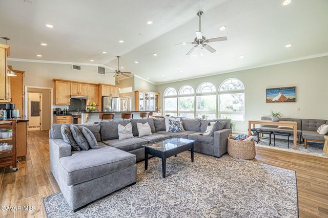 4755 Quartz Hill Road, Quartz Hill, CA 93536