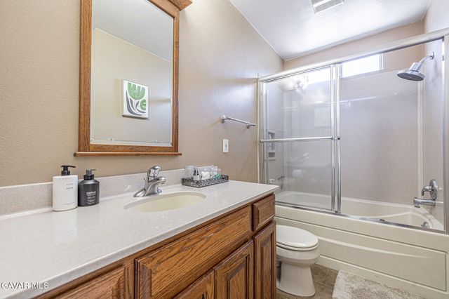 4755 Quartz Hill Road, Quartz Hill, CA 93536