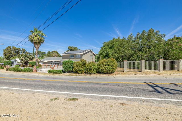4755 Quartz Hill Road, Quartz Hill, CA 93536