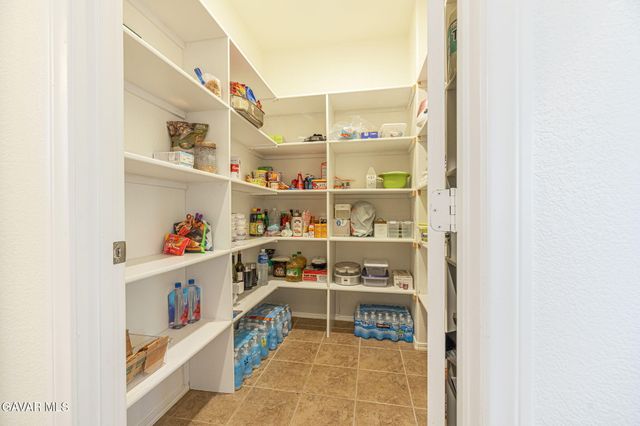 4755 Quartz Hill Road, Quartz Hill, CA 93536