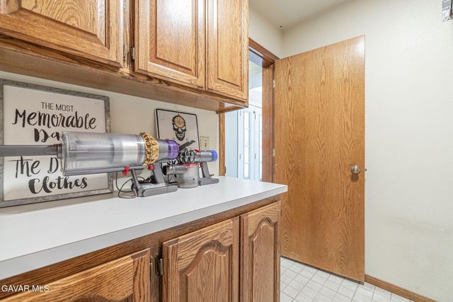 4755 Quartz Hill Road, Quartz Hill, CA 93536